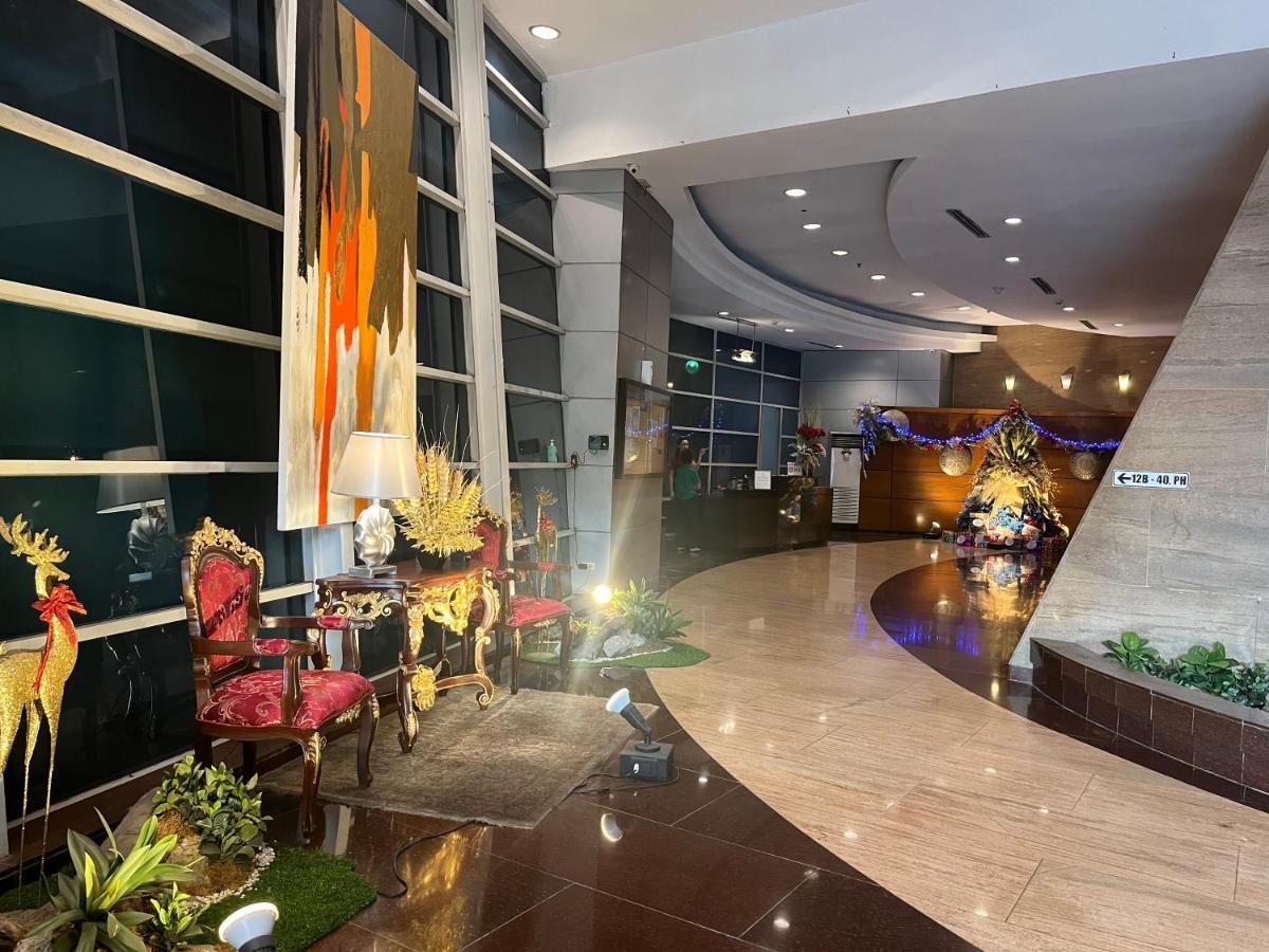 Ferienwohnung Pearl Of The Orient Tower, In Front Of Us Embassy Manila Exterior foto